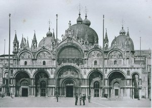 Uitzicht op de Basiliek van San Marco